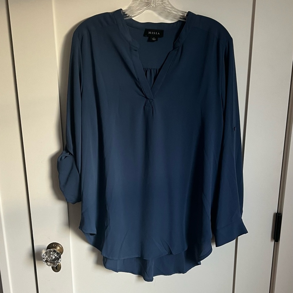 🛍️MISIA Boutique Blue Tab Sleeve 3/4 Sleeve Popover Top Blouse NWT L